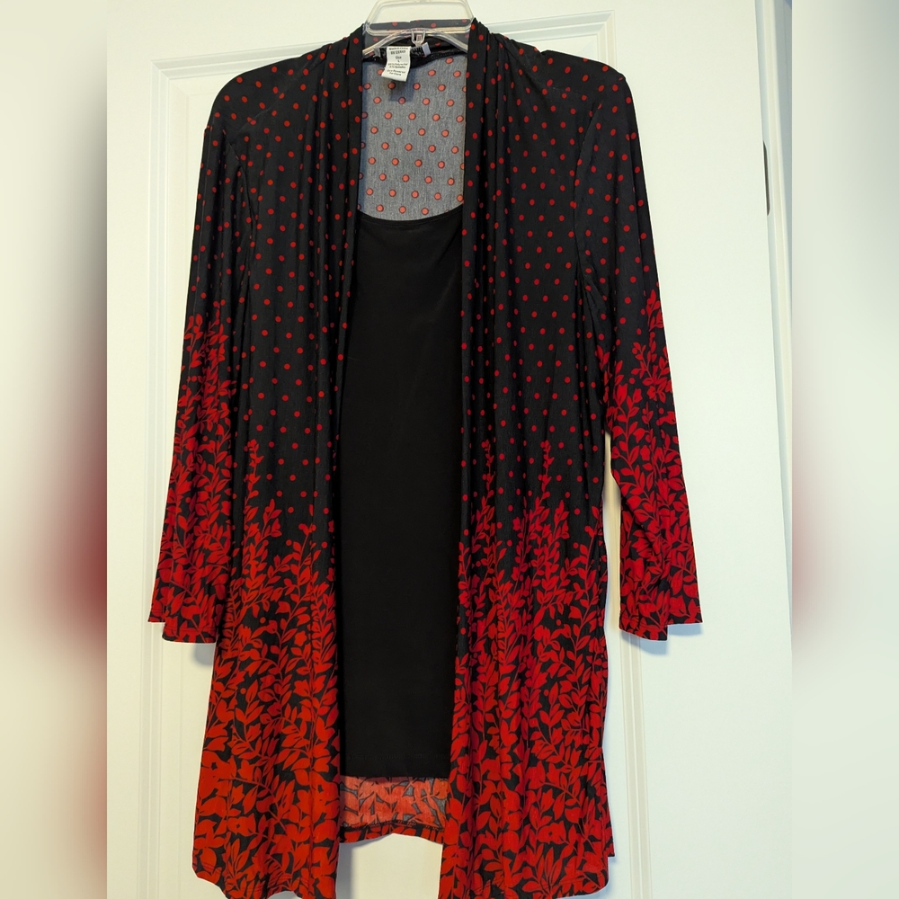 NWOT-Serengeti Red and Black Floral Jacket with Attached Tank Top-Never Worn